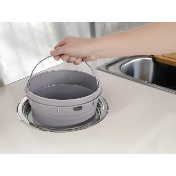 Lixeira de Embutir Tramontina Clean Round em Aço Inox com Balde Plástico 5 L - Image 5